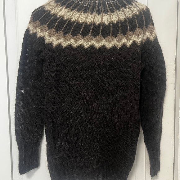 Black and Cream Knit Cardigan with Wooden Buttons - Picture 2 of 7